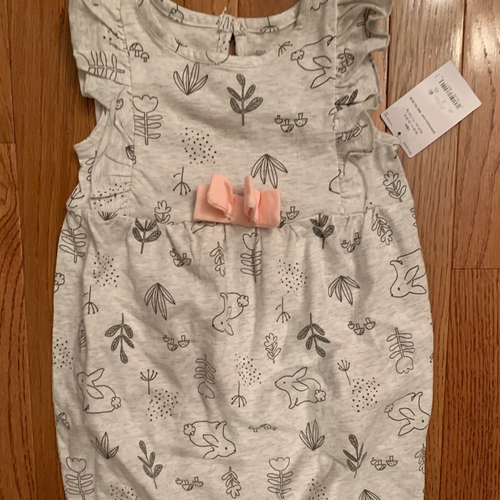 NWT Carter’s gray bunny romper! Easter!!